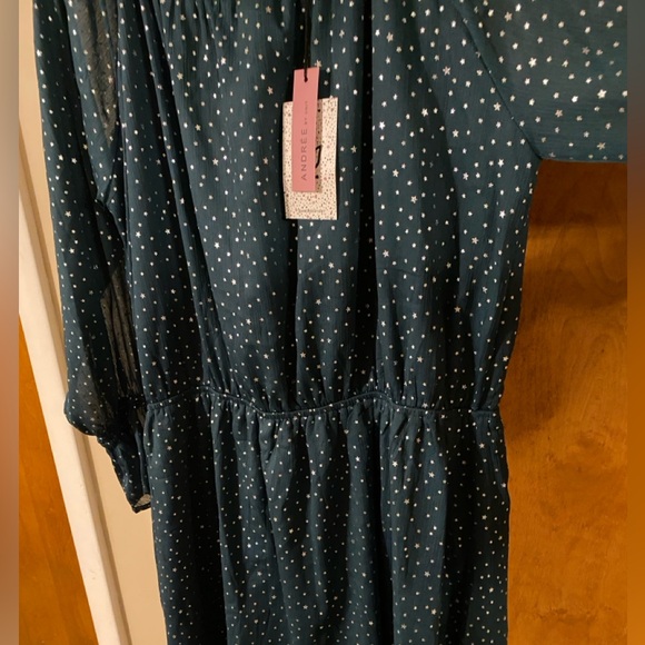 ANDREE BY UNIT GREEN WITH Silver STARS Bishop Sleeve Sundress - Picture 1 of 4